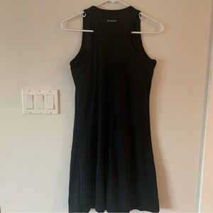 Columbia Omni Wick Black Dress Women’s Small S with Bra Advance Evaporation